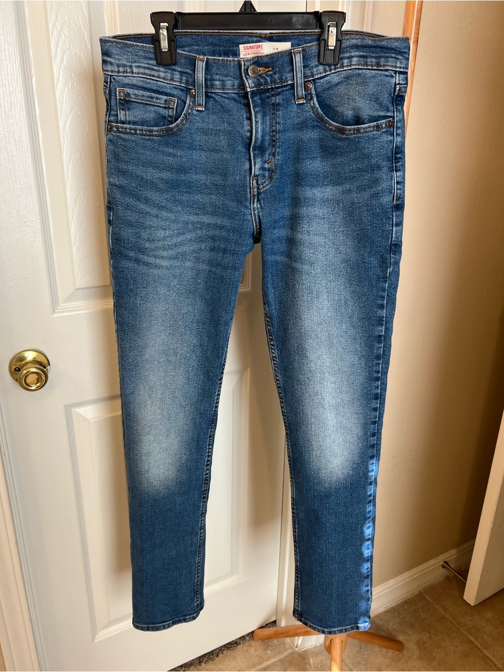 Signature by Levi Strauss Blue Slim Straight Men's Jeans